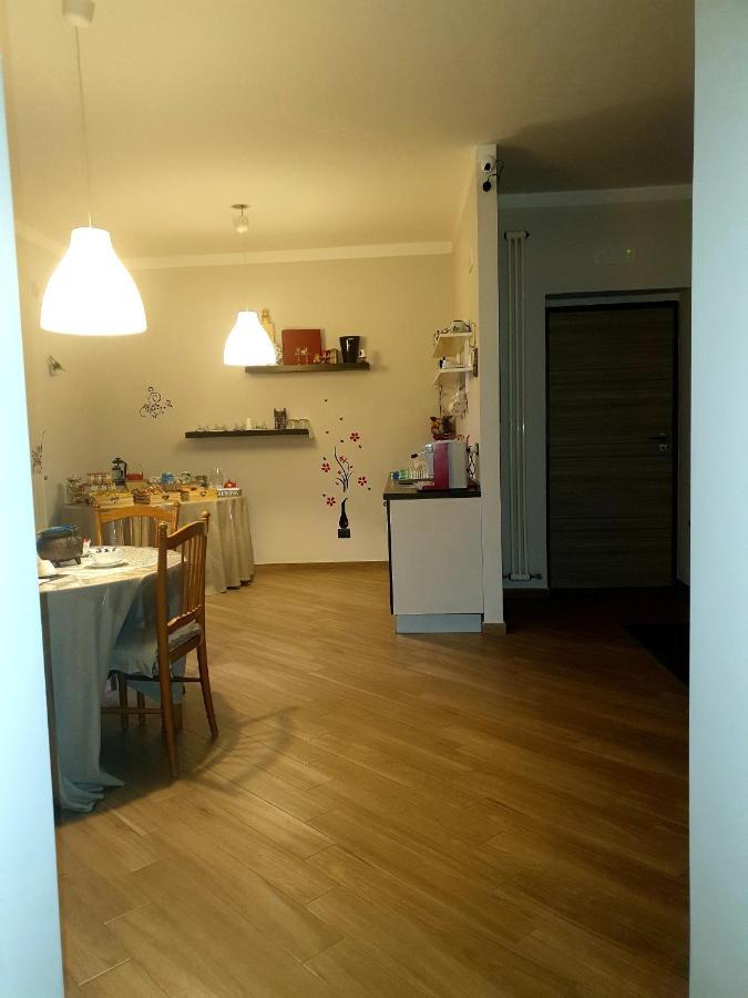 B&B Tre Passi Dalla Torre 蒙特萨尔基奥 外观 照片