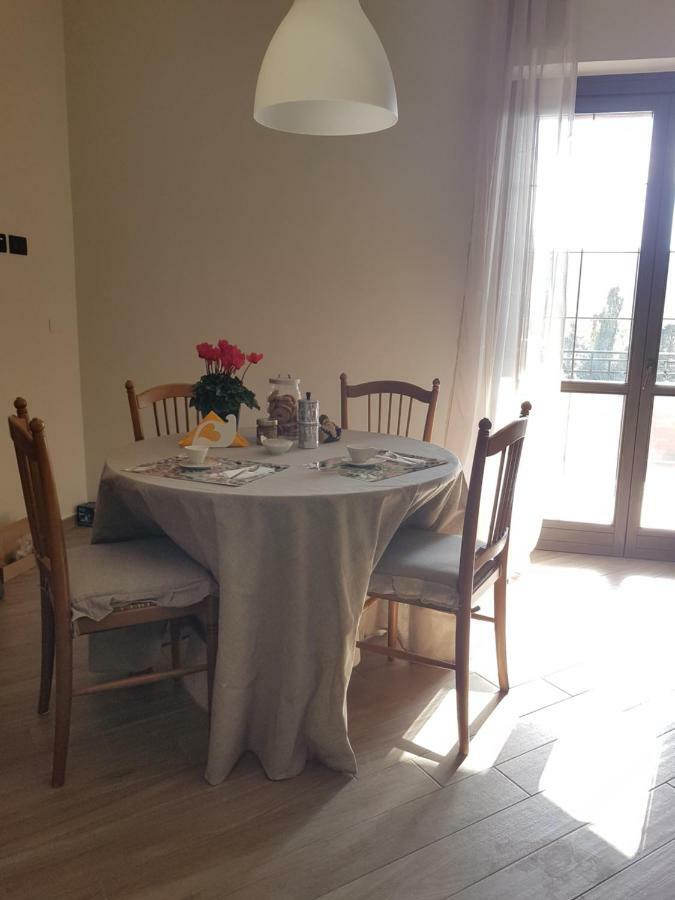 B&B Tre Passi Dalla Torre 蒙特萨尔基奥 外观 照片